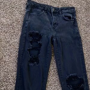 black ripped jeans size 6